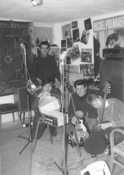 1966
